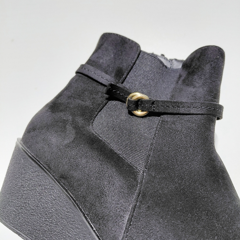 AEROSOLES Women's Black Comfort Wedge Bootie - 11 - Picture 7 of 9